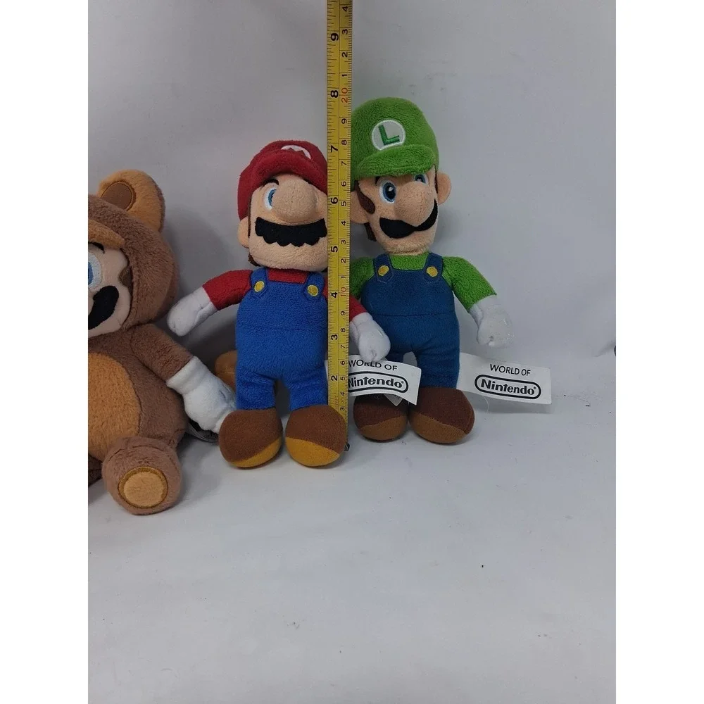 Super Mario And World Of Nintendo Lot Of 4 Plushes